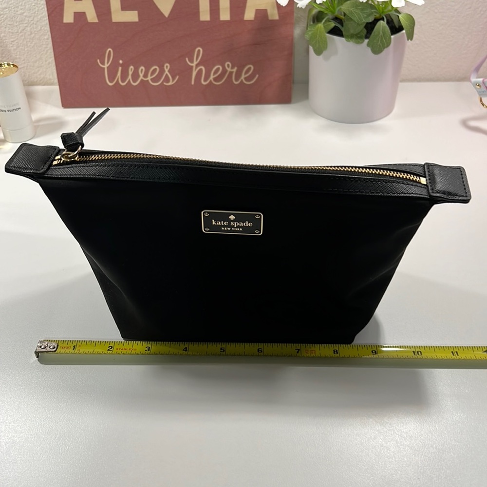 NEW Kate Spade Make up bag.